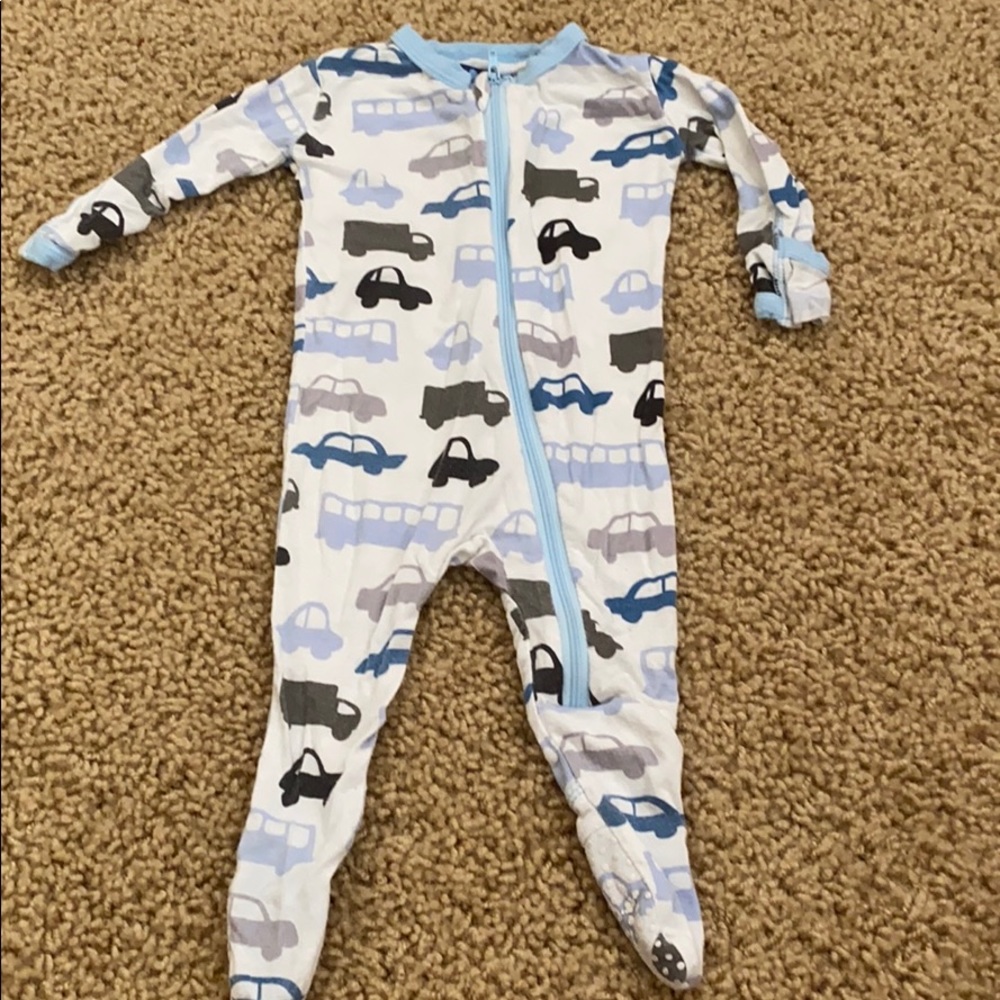 Adorable car Kickee 0-3 months zipper footie